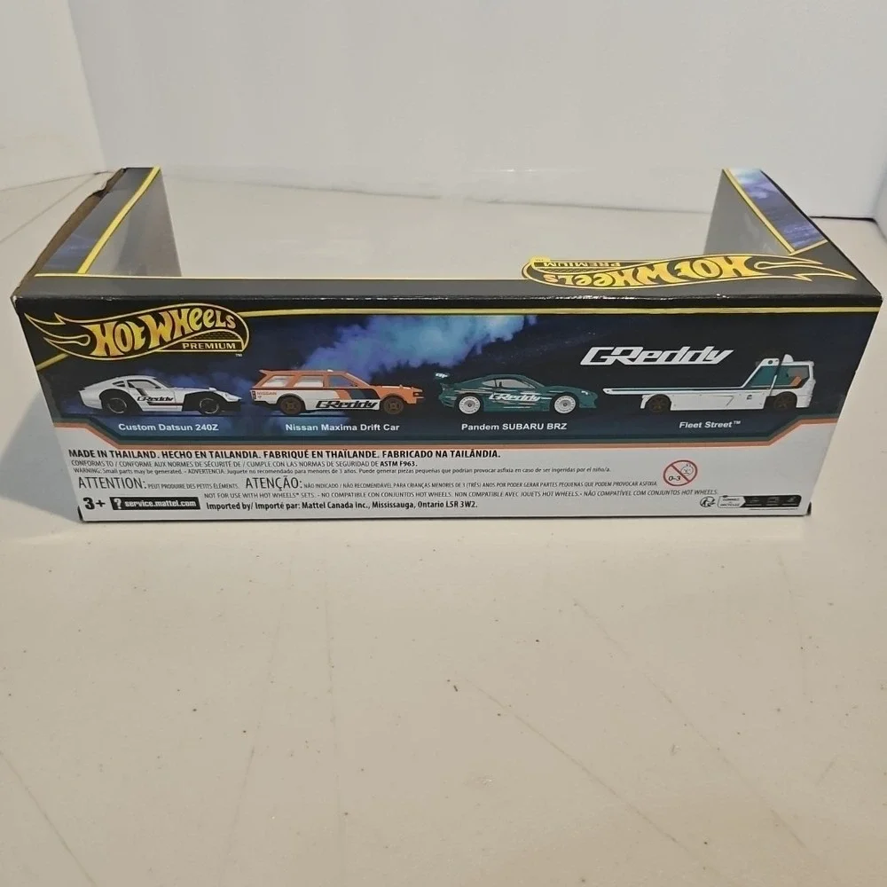 Hot Wheels Premium Diorama Fleet Street SUBARU BRZ Nissan Maxima Datsun